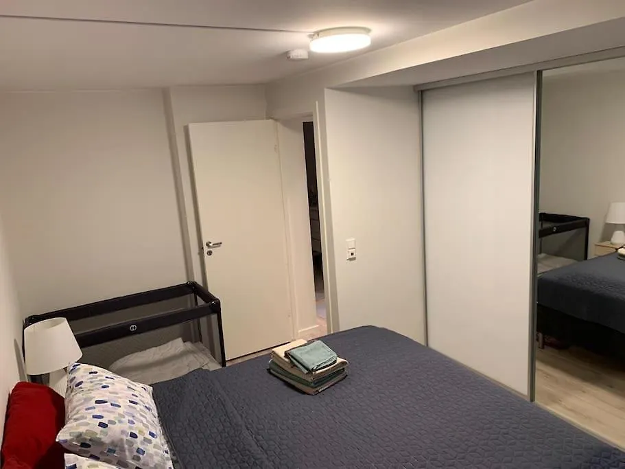 Moderne Og Fullt Utstyrt 3-Rom Hageleilighet Sentrum Naer Bergen Daire