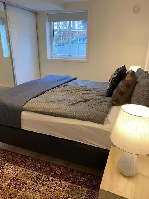 Daire Moderne Og Fullt Utstyrt 3-Rom Hageleilighet Sentrum Naer Bergen