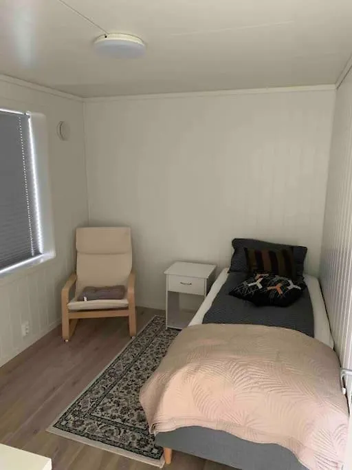Daire Moderne Og Fullt Utstyrt 3-Rom Hageleilighet Sentrum Naer Bergen